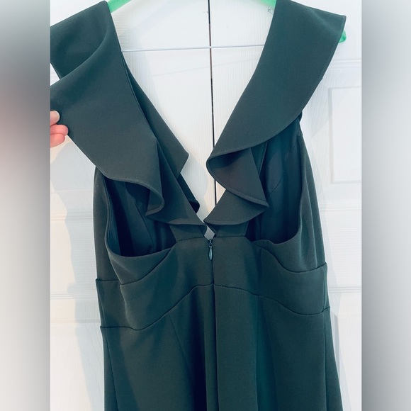 Jump apparel green maxi dress. - Picture 5 of 7